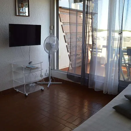 Appt T2 Avec Piscine, Parking A Port Camargue - Fr-1-250-18 Daire Le Grau-du-Roi